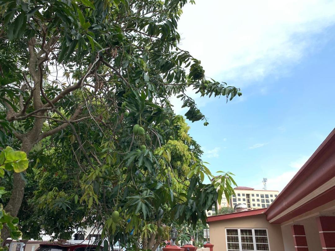 Villa Ctzee Malacca Exteriör bild